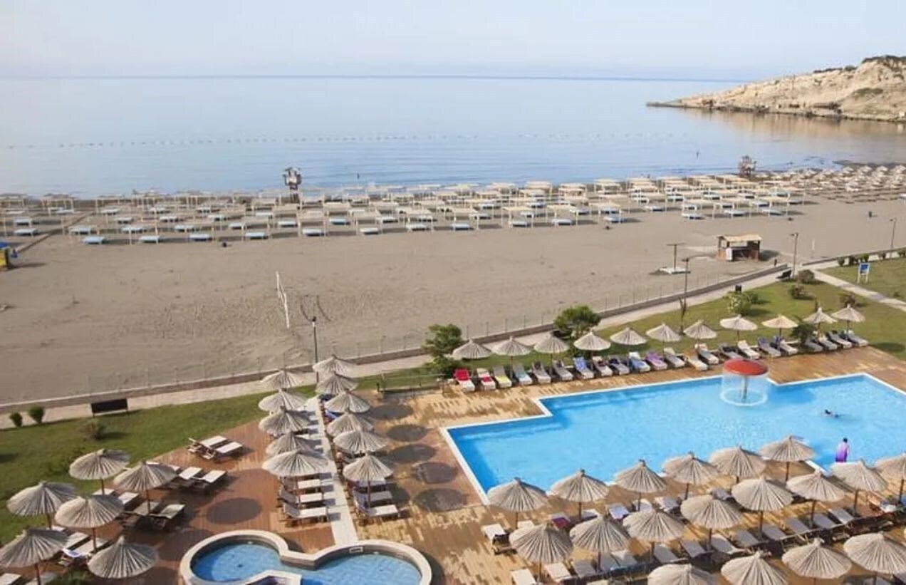 Отель Otrant Small Villas 3*